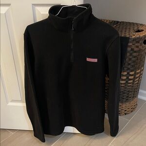 Gently Used Vineyard Vines Black Fleece Quarter Zip. Men’s Medium.
